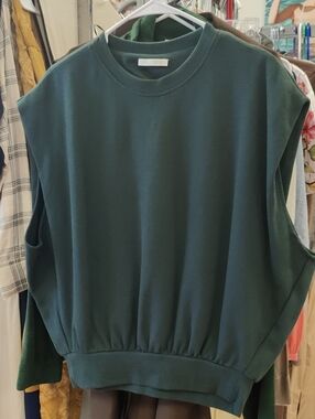 Zara Dark Green Sleeveless Sweatshirt